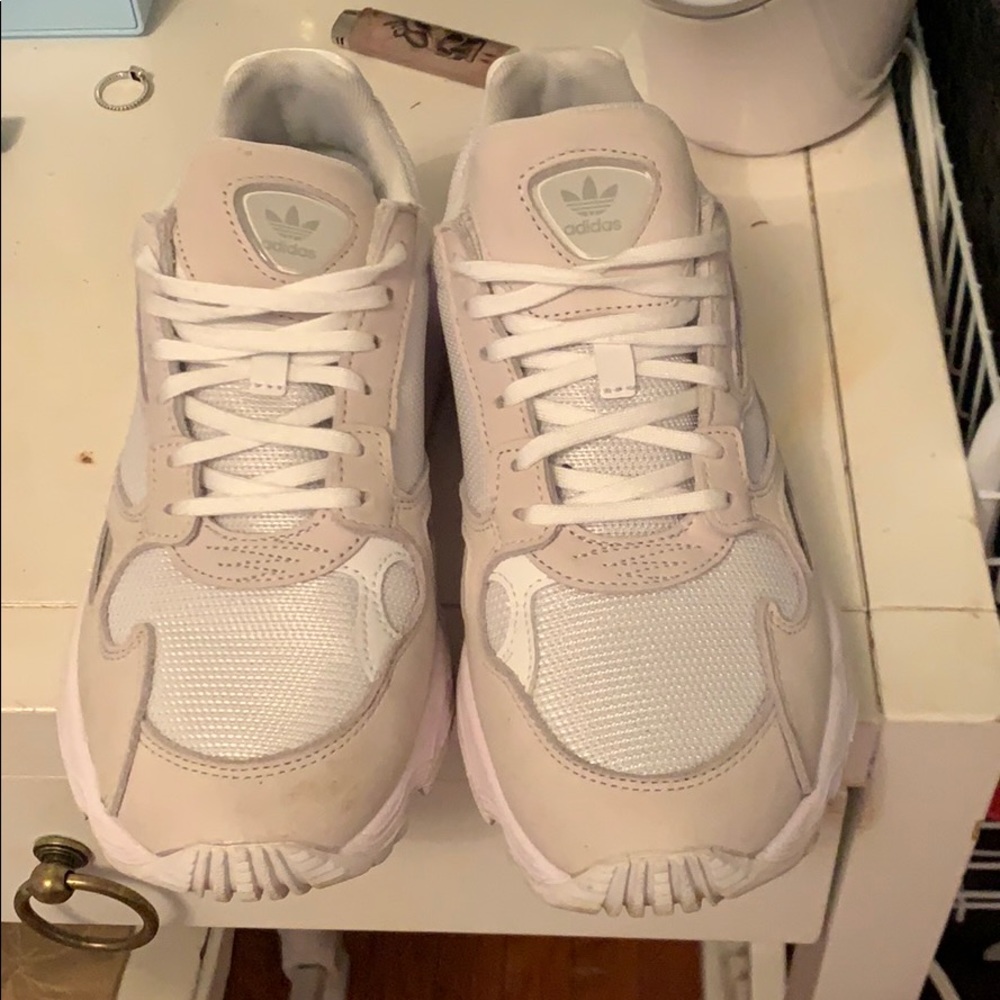 Adidas women’s sneakers